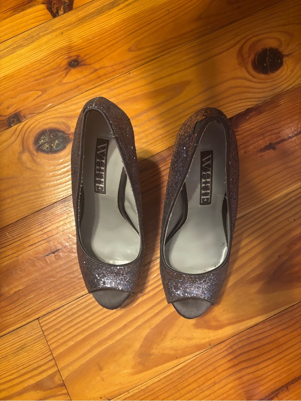 Women's Sparkle Peep-Toe Pumps in silver